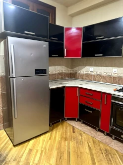 Satılır yeni tikili 3 otaqlı 93 m², İnşaatçılar m.-5