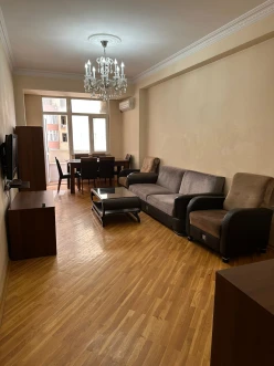 Satılır yeni tikili 3 otaqlı 93 m², İnşaatçılar m.-16