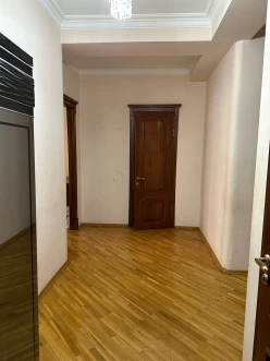 Satılır yeni tikili 3 otaqlı 93 m², İnşaatçılar m.-11