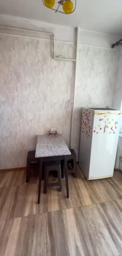 İcarə köhnə tikili 2 otaqlı 60 m², Cəfər Cabbarlı m.-5