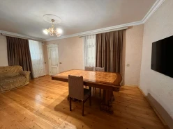 Satılır köhnə tikili 5 otaqlı 110 m²,  Göyçay-3