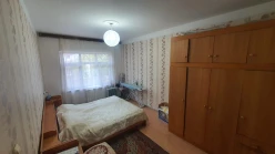 Satılır köhnə tikili 3 otaqlı 90 m², Memar Əcəmi m.-4