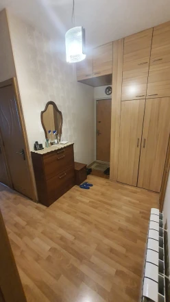 Satılır köhnə tikili 3 otaqlı 90 m², Memar Əcəmi m.-10