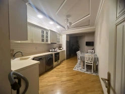 Satılır yeni tikili 3 otaqlı 130 m², Nəriman Nərimanov m.-11