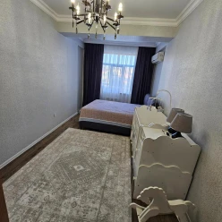 Satılır yeni tikili 2 otaqlı 77 m², Əhmədli m.-3 Satılır yeni tikili 2 otaqlı 77 m², Əhmədli m.-3