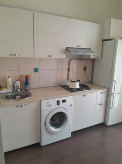 Satılır yeni tikili 3 otaqlı 75 m², İnşaatçılar m.-4 Satılır yeni tikili 3 otaqlı 75 m², İnşaatçılar m.-4