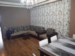 Satılır yeni tikili 2 otaqlı 86 m², Bakıxanov Satılır yeni tikili 2 otaqlı 86 m², Bakıxanov