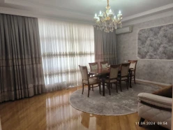 Satılır yeni tikili 2 otaqlı 105 m²,  Yasamal-8