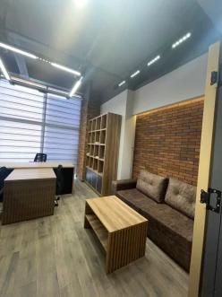 İcarə ofis 8 otaqlı 350 m²,  Nəriman Nərimanov m.-15