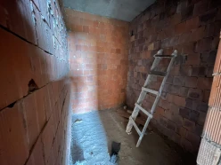 Satılır yeni tikili 3 otaqlı 135 m², İnşaatçılar m.-15 Satılır yeni tikili 3 otaqlı 135 m², İnşaatçılar m.-15