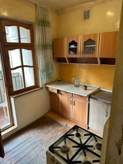 Satılır köhnə tikili 3 otaqlı 85 m²,  Yeni Yasamal-3