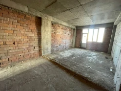 Satılır yeni tikili 3 otaqlı 135 m², İnşaatçılar m.-12 Satılır yeni tikili 3 otaqlı 135 m², İnşaatçılar m.-12