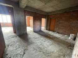 Satılır yeni tikili 3 otaqlı 135 m², İnşaatçılar m.-21 Satılır yeni tikili 3 otaqlı 135 m², İnşaatçılar m.-21