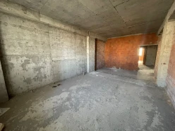 Satılır yeni tikili 3 otaqlı 135 m², İnşaatçılar m.-22 Satılır yeni tikili 3 otaqlı 135 m², İnşaatçılar m.-22