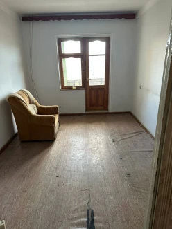 Satılır köhnə tikili 3 otaqlı 85 m²,  Yeni Yasamal-2