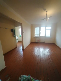 Satılır köhnə tikili 1 otaqlı 32 m², Sumqayıt-2 Satılır köhnə tikili 1 otaqlı 32 m², Sumqayıt-2