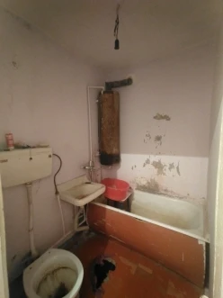 Satılır köhnə tikili 1 otaqlı 32 m², Sumqayıt-9 Satılır köhnə tikili 1 otaqlı 32 m², Sumqayıt-9