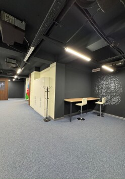 İcarə ofis 16 otaqlı 530 m², Nəsimi-3 İcarə ofis 16 otaqlı 530 m², Nəsimi-3