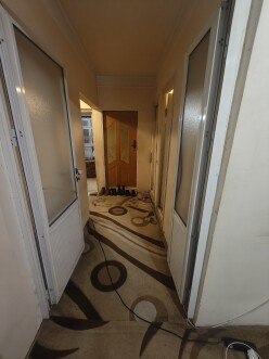 Satılır köhnə tikili 2 otaqlı 65 m²,  Bakıxanov-6