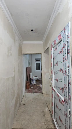 Satılır köhnə tikili 2 otaqlı 33.9 m², Qara Qarayev m.-11