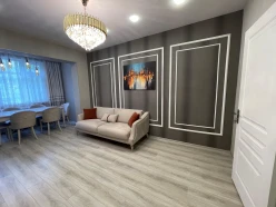 Satılır köhnə tikili 2 otaqlı 60 m²,  İnşaatçılar m.-2