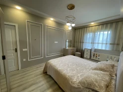 Satılır köhnə tikili 2 otaqlı 60 m²,  İnşaatçılar m.-3