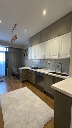 Satılır yeni tikili 4 otaqlı 121 m²,  İnşaatçılar m.-11