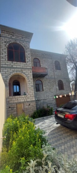 Satılır ev/villa 5 otaqlı 320 m²,  Binə