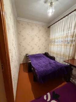 Satılır ev/villa 4 otaqlı 180 m²,  İnşaatçılar m.-8