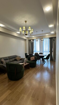Satılır yeni tikili 4 otaqlı 121 m²,  İnşaatçılar m.-3