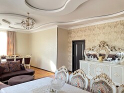Satılır ev/villa 5 otaqlı 320 m²,  Binə-8