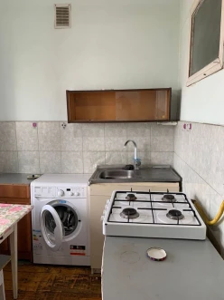 İcarə köhnə tikili 2 otaqlı 65 m², Azadlıq prospekti m.-2