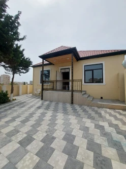 Satılır ev/villa 4 otaqlı 110 m², İnşaatçılar m.-6