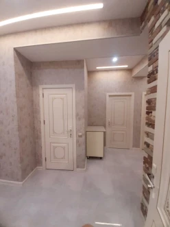 Satılır yeni tikili 3 otaqlı 110 m², Neftçilər m.-13