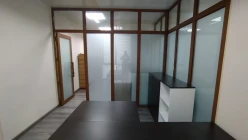 İcarə ofis 5 otaqlı 170 m², Səbail r.-13