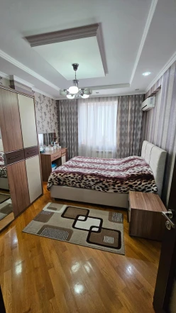 Satılır yeni tikili 3 otaqlı 753 m²,  İnşaatçılar m.-15