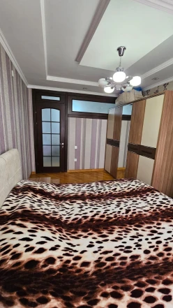 Satılır yeni tikili 3 otaqlı 753 m²,  İnşaatçılar m.-9