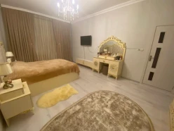 Satılır ev/villa 5 otaqlı 180 m², Binəqədi q.-17