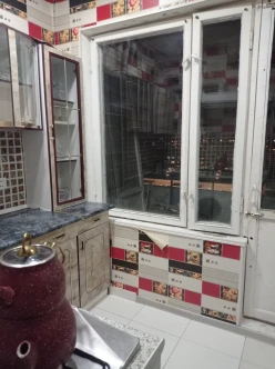 Satılır köhnə tikili 2 otaqlı 70 m², Bakıxanov q.-9