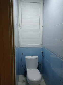 Satılır köhnə tikili 2 otaqlı 70 m², Bakıxanov q.-17