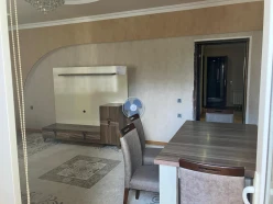 Satılır yeni tikili 2 otaqlı 86 m², İnşaatçılar m.-3