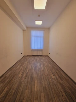 İcarə ofis 6 otaqlı 300 m², Xətai r.-9