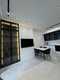 İcarə yeni tikili 1 otaqlı 52 m²,  Nərimanov-6