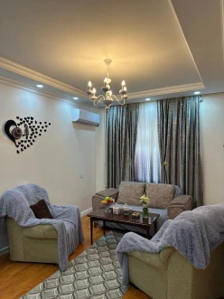 İcarə yeni tikili 2 otaqlı 60 m²,  İnşaatçılar m.-8