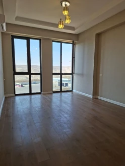 İcarə yeni tikili 2 otaqlı 50 m²,  İnşaatçılar m.-3