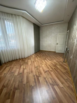 Satılır yeni tikili 4 otaqlı 120 m²,  Həzi Aslanov m.-6