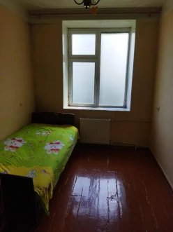 Satılır köhnə tikili 3 otaqlı 71 m², Yasamal r.-6