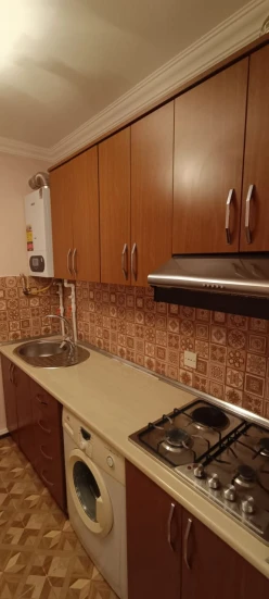 Satılır köhnə tikili 2 otaqlı 45 m², Badamdar q.-3