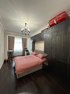 Satılır yeni tikili 3 otaqlı 158 m², Yasamal-9 Satılır yeni tikili 3 otaqlı 158 m², Yasamal-9