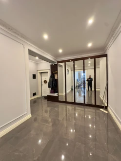 Satılır yeni tikili 3 otaqlı 158 m², Yasamal-5 Satılır yeni tikili 3 otaqlı 158 m², Yasamal-5